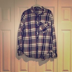 Nice casual Shirt. Like New.